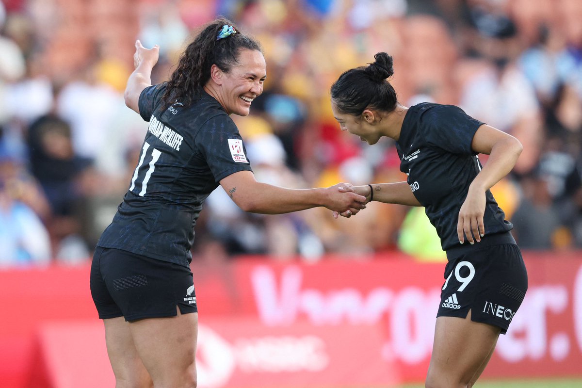 SVNSSeries's tweet image. Take a bow 🤝🇳🇿

#HSBC7s | @nz_sevens