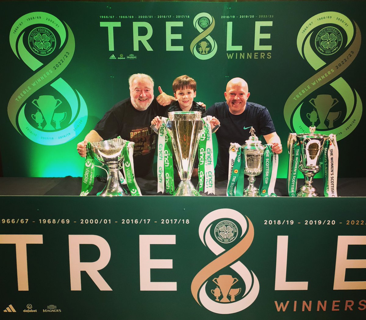 auldarsehole's tweet photo. Wee visit to Paradise 🍀🥳 https://t.co/oeNXPhwm6c