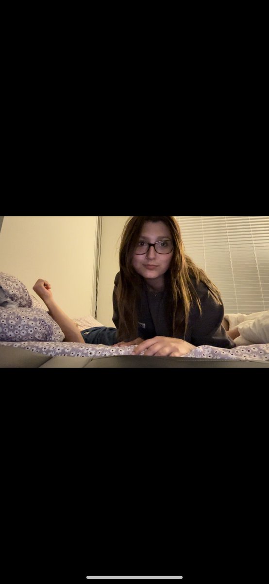 momariexo's tweet photo. The way he smiles when he makes me cum at the end😩 full vid for sale on OF lil screenshot of my cute ass starting my cam🤭 https://t.co/ALDAma0Bdl