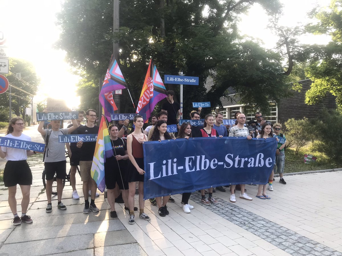 19:11, noch ein Gruppenbild #dd1007