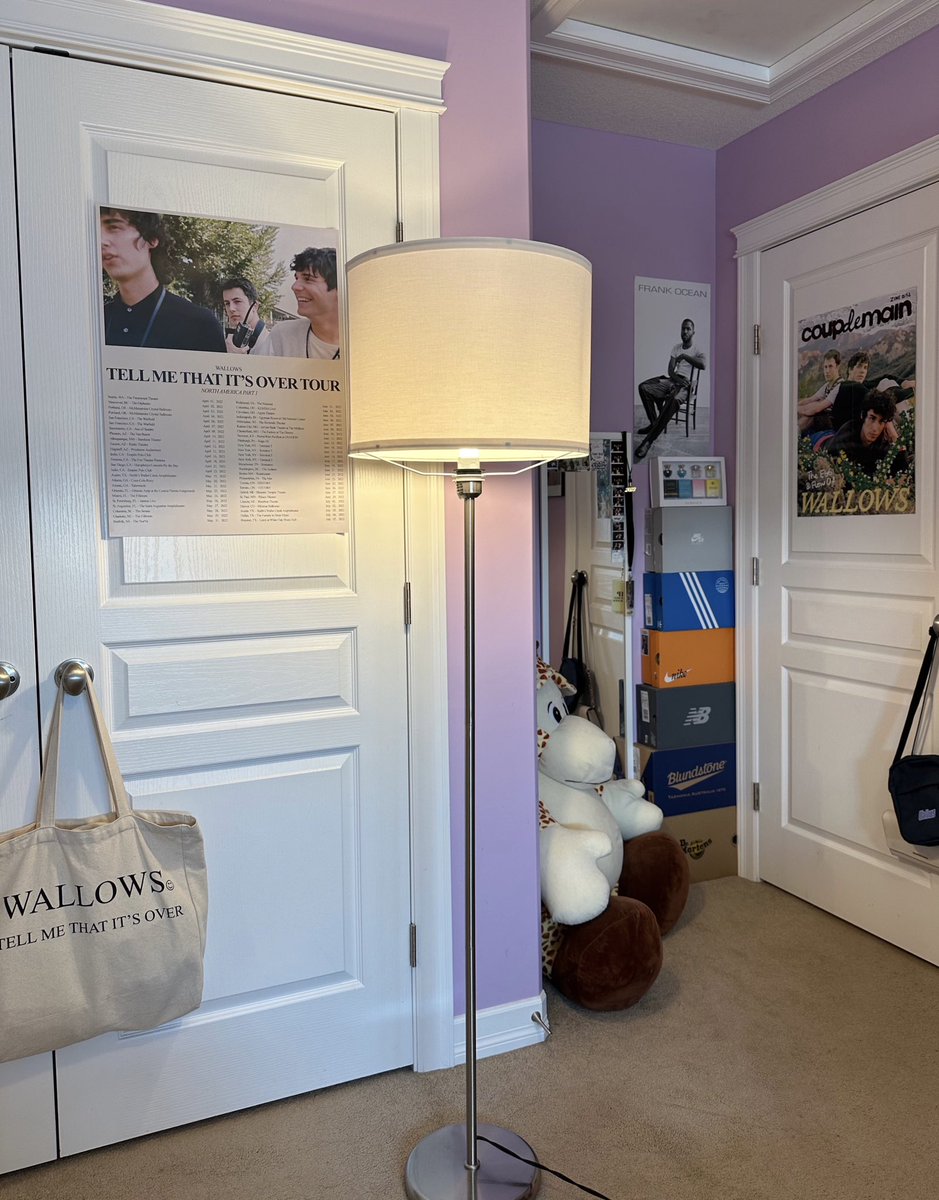 carla ✿ tweet media