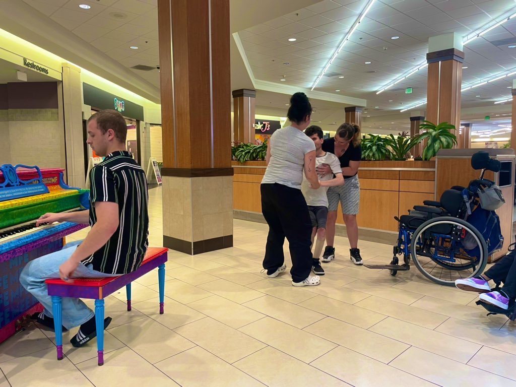 Donna Schies tweet media