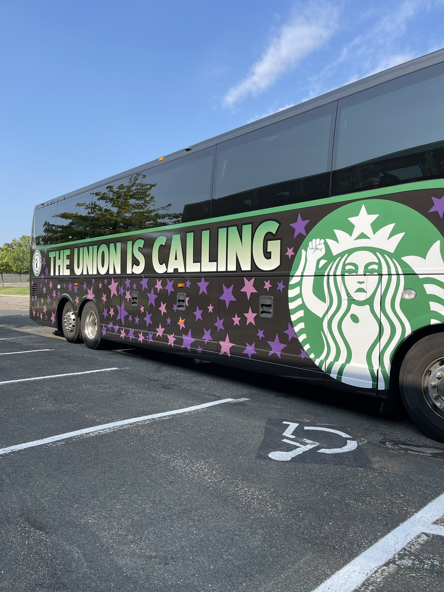 follow me along the STARBUS TOUR!!!!! we're making stops all along the midwest with legs of the tour going to the east and the west coast!