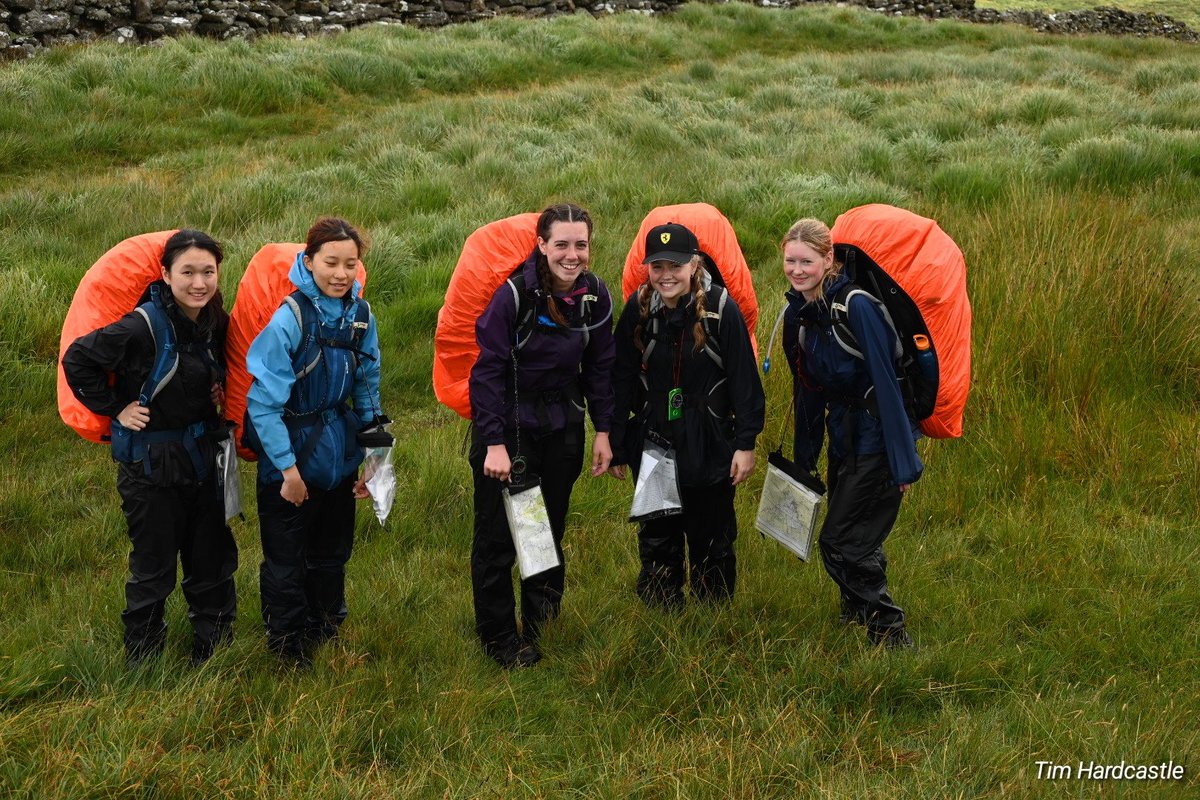 RHSBDofE's tweet photo. Day 2 of the @RoyalHighBath #GoldDofE expedition has posed a few more challenges with the weather and navigation, but both teams have coped magnificently! A gorgeous wild camp tonight. @DofESouthWest #YouthWithoutLimits #TheseRHSGirlsCan https://t.co/XLiRAMqFWh