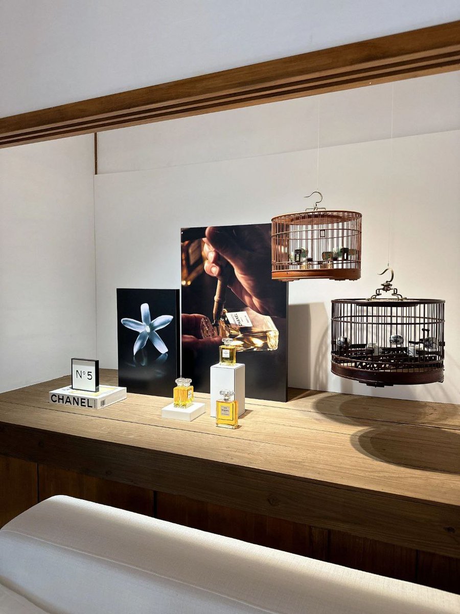 Taitung Courtyard, Chanel Fragrance aesthetics 😍 I love Chanel
