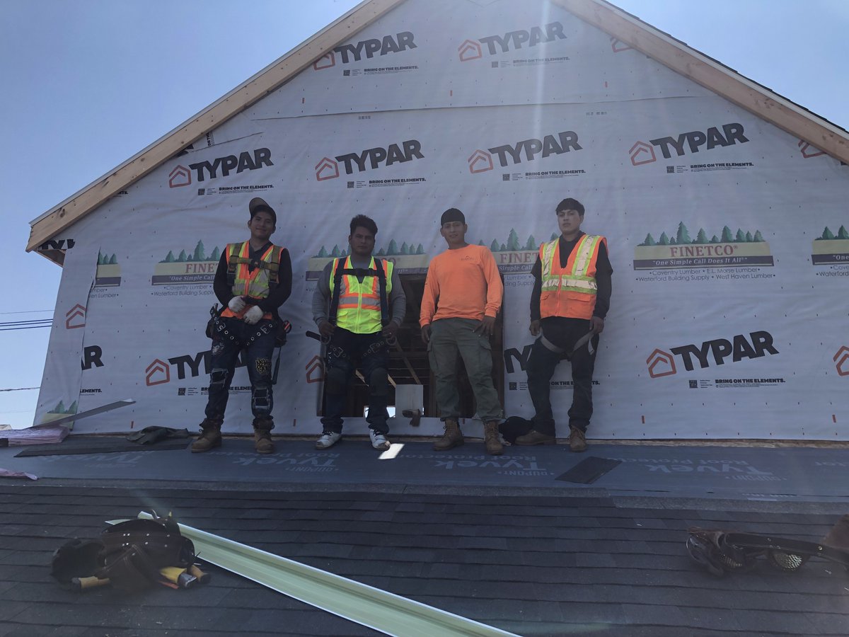 📣 Exciting News! 🎉 Huge thanks to Seaberg Construction for donating their time and talent to install a new roof for our <a href="/HabitatPVD/">Habitat for Humanity of Greater Providence</a> family! We're immensely grateful! Your team is top-notch—kind, clean, and thorough. Looking forward to more collaborations! 🏠❤️ #GratitudePost