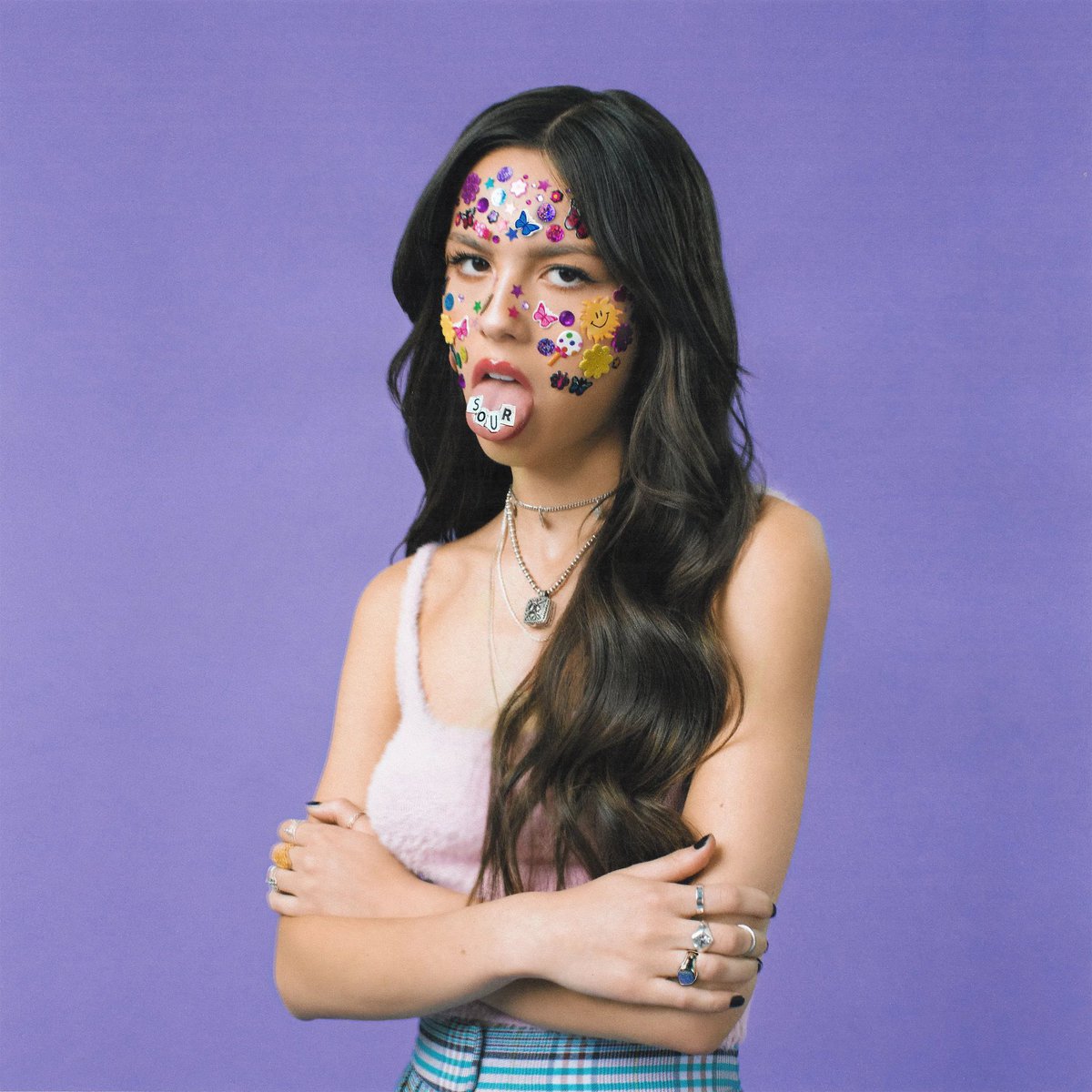PopBase's tweet photo. Olivia Rodrigo becomes the first artist in history to debut the lead singles off her first two albums at #1 on the Billboard Hot 100. https://t.co/gk8424ODgK