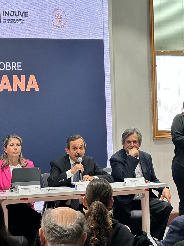 comar_sg's tweet photo. En el acto protocolario del Encuentro Internacional sobre Movilidad Humana 2023 en #Monterrey Nuevo León, el CG de Comar @AndresRSilva_ resaltó la importancia del Encuentro ante la creciente llegada de personas en búsqueda de protección internacional en esa entidad federativa. https://t.co/SK4Hdvj5fM