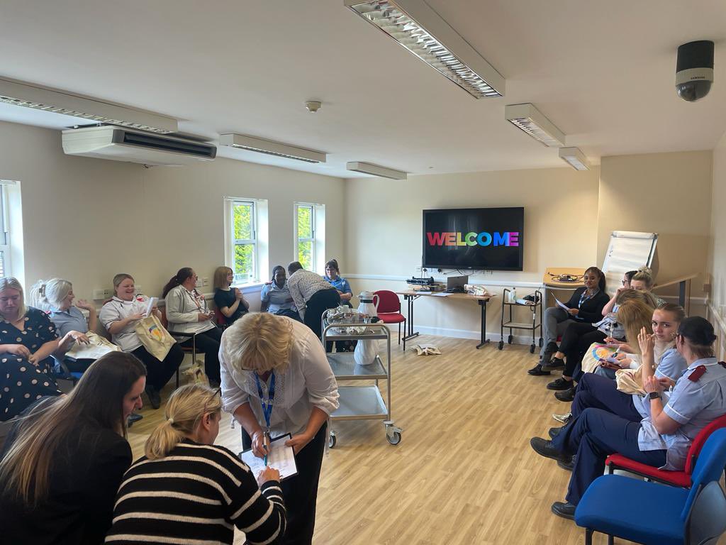 Rachel Bloor (@rachel_bloor) on Twitter photo Fantastic day welcoming our NQN to <a href="/CombinedNHS/">CombinedNHS</a> last week. We are excited for you to join our NSCHT teams and start your registered careers π <a href="/NSCHTPEF/">NSCHT Practice Education Team</a> <a href="/kennylaingnurse/">Kenny Laing RN π</a> <a href="/GrantZoelbarker/">Zoe Grant</a> Fantastic day welcoming our NQN to <a href="/CombinedNHS/">CombinedNHS</a> last week. We are excited for you to join our NSCHT teams and start your registered careers π <a href="/NSCHTPEF/">NSCHT Practice Education Team</a> <a href="/kennylaingnurse/">Kenny Laing RN π</a> <a href="/GrantZoelbarker/">Zoe Grant</a>