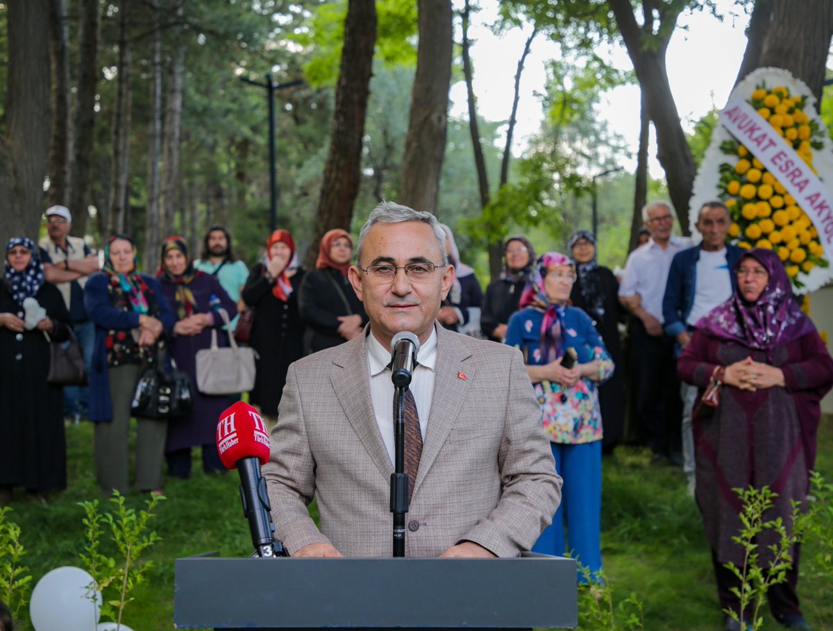 kutahyabel's tweet photo. YAŞAM PARKIMIZ AÇILDI
Kütahya Belediye Başkanımız Prof. Dr. Alim Işık, il protokolü ve çok sayıda hemşehrimizin katıldığı törenle Yaşam Parkı’mızın açılışını yaptı.
#kütahyabelediyesi #ÜretkenBelediyecilik #BirlikteBaşaracağız #SosyalBelediyecilik #belediyeçalışıyor #yaşamparkı https://t.co/XNWNHFov1U