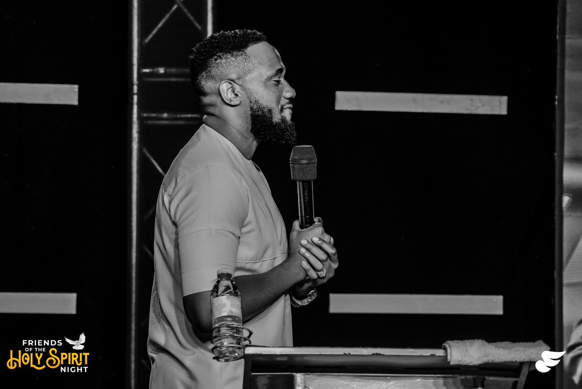 KinyeraGeoffrey's tweet photo. Romans 8:37 NIV
[37] No, in all these things we are more than conquerors through him who loved us. 
@ExploitsF by Apostle @TobiArayomi @SolomonMayanja1 https://t.co/79FFKpdbY3