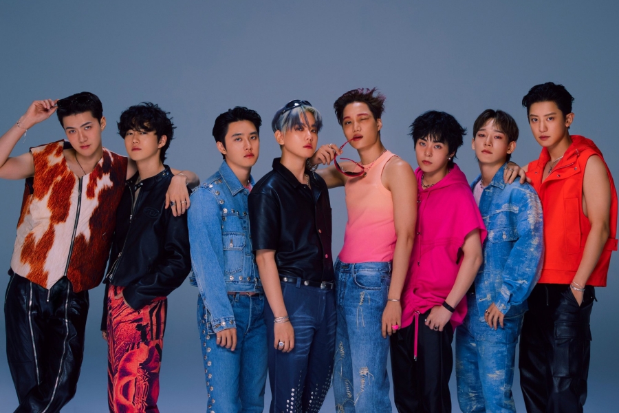 #EXO Soars Past 1 Million 1st-Day Sales With "EXIST," Making It Their 1st Album Ever To Do So
soompi.com/article/159968…