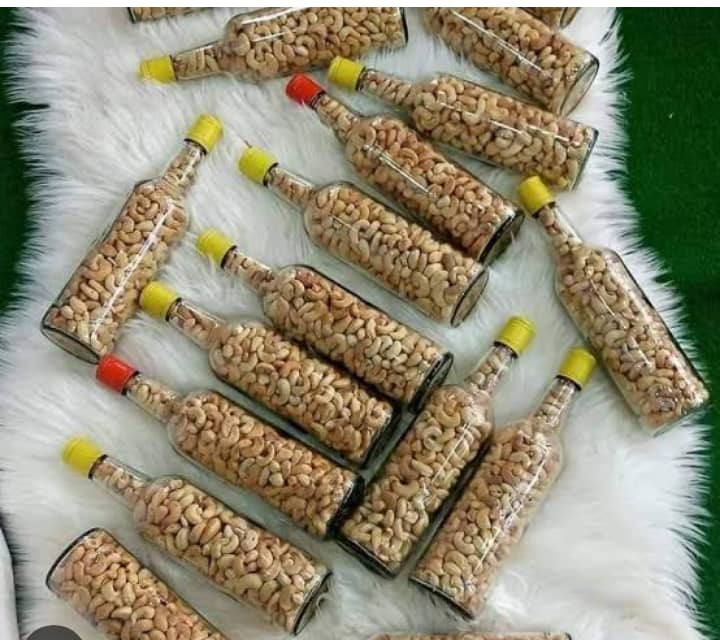 vinglady1's tweet photo. This is what I do
I am a baker and cashew nuts supplier
Please patronise me🙏
I deliver Nation wide.
Location Nsukka https://t.co/pYTjgQTViZ