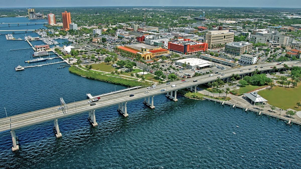 SW Florida position openings in #schoolcounseling by county:

Lee leeschools.net/cms/one.aspx?p…

Collier collierschools.com/employment

Charlotte yourcharlotteschools.net/Page/18740

DeSoto desotoschools.com/apps/pages/jobs

Hendry applitrack.com/hendry/onlinea…

Glades gladesedu.org/o/gcsd/page/em…