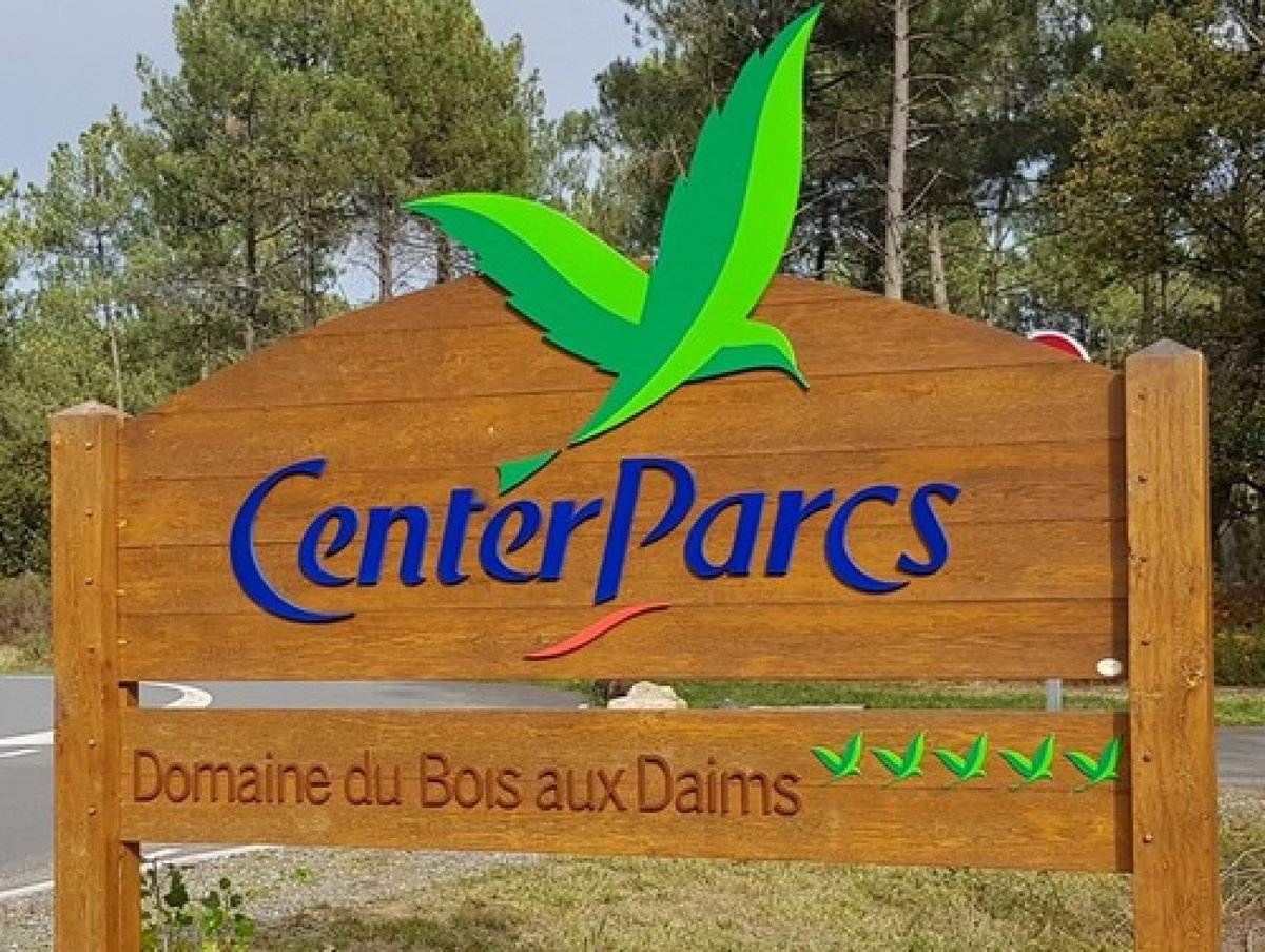 titof171078's tweet photo. Et c'est parti pour une semaine à @centerparcsfr au #boisdesdaims 🚲 🆗️ activités réservées 🆗️ détente et nature au programme #vacances #daims #zen https://t.co/l19oeSumzD