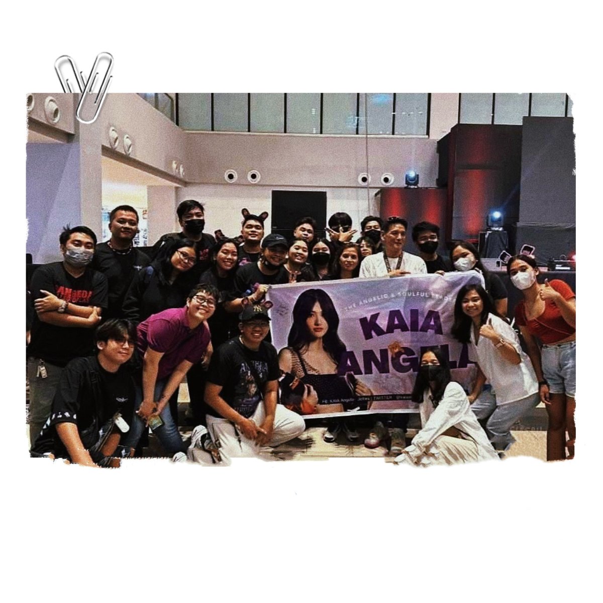 KAIA_AngelaPH's tweet photo. &amp; to all jellies all over the world 🤎✨ https://t.co/XwI38XOtbP