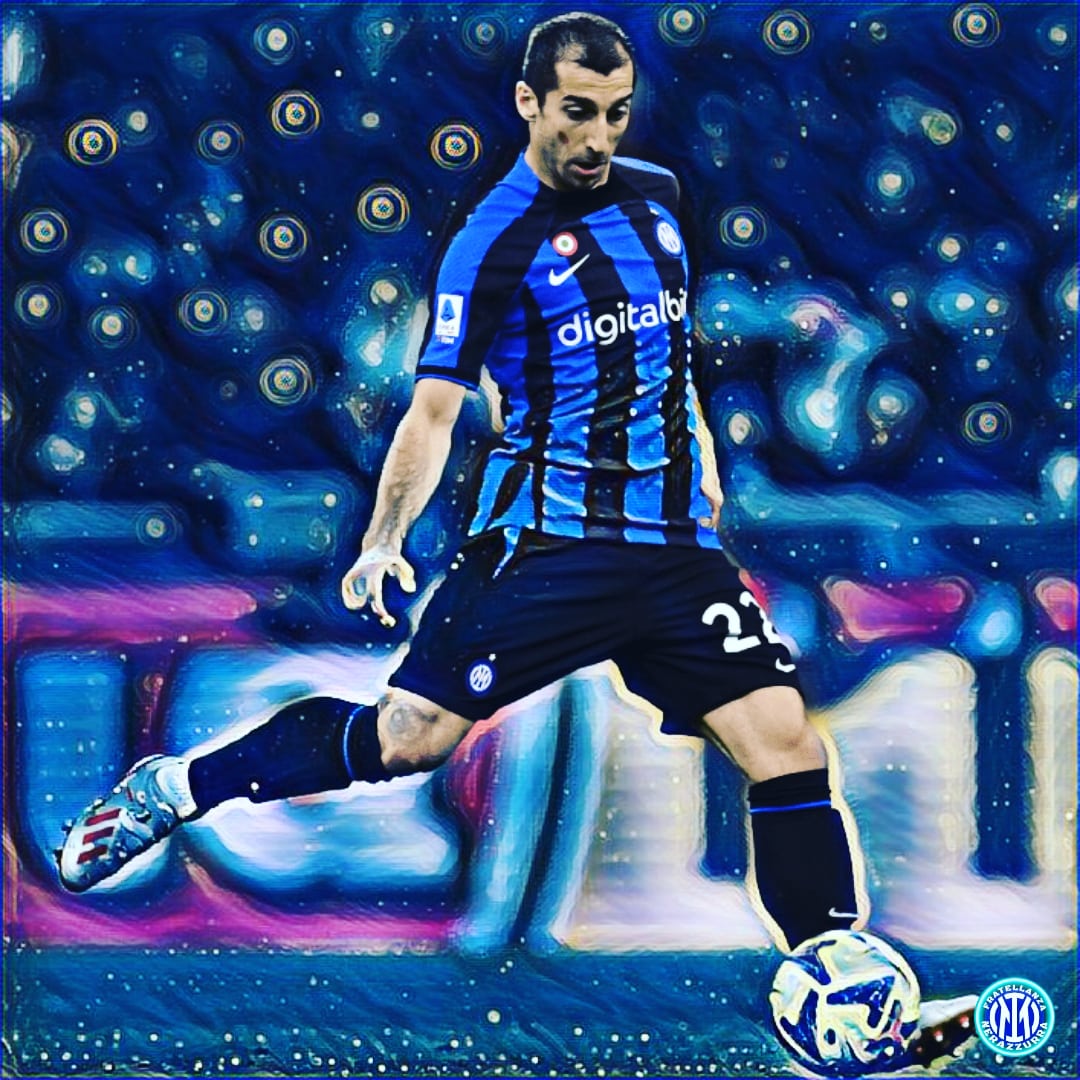 Ago1786's tweet photo. Anche il prossimo anno sarà l'uomo in più 💪🏻💪🏻💪🏻💪🏻⚫🔵⚫🔵

#mkhitarian #InterMilan #Milano #Calcio #UEFA #Figc #soccer #football #sport https://t.co/h76IABTyKB