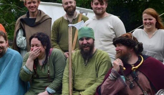 I was at viking camp this weekend with <a href="/UnknownVikings/">Unknown Vikings</a> and @CrowVikings 

Some of my favourite people in the world.