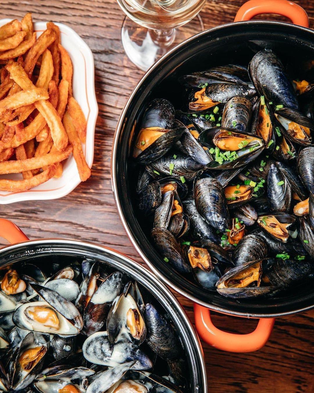 TasteAtlas on Twitter "Moulesfrites 📍 Belgium 🇧🇪 ⭐️ 4.4 💯 1 best