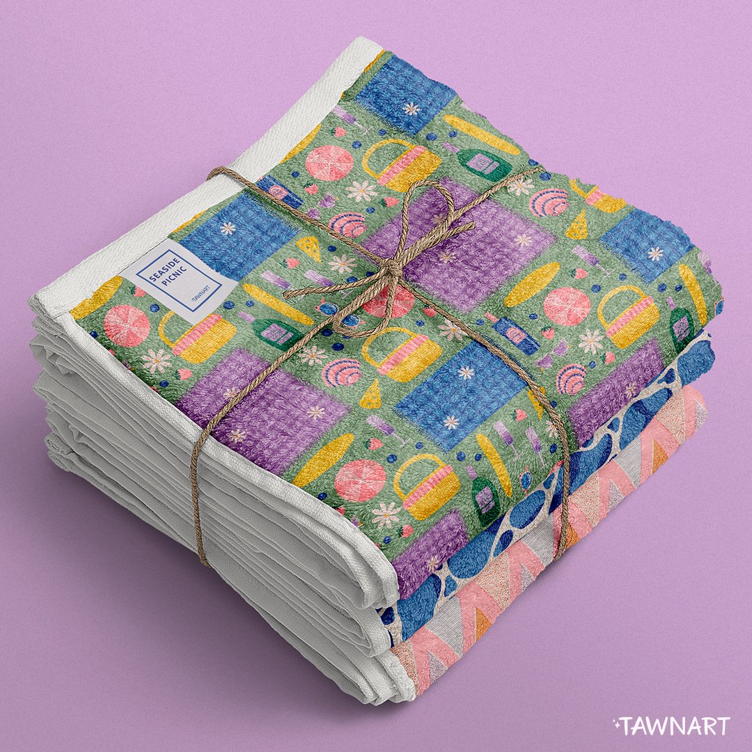 tawn_moore's tweet image. And we&apos;re back to Monday! Let&apos;s pretend that we didn&apos;t have to work today and decided to have a nice classy picnic by the ocean instead. 🍷🌊🌞🪁 What would you rather be doing today? #picnic #patterncollection #ocean #artlicensing #lookingforrepresentation #artlicensingagency