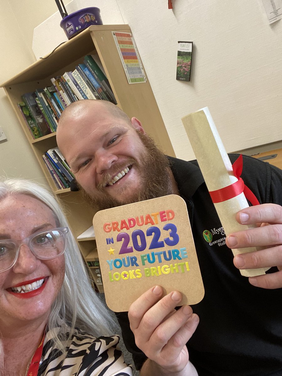 Huge congratulations to Dom and Tom, Arbs at the Preston campus <a href="/MyerscoughColl/">Myerscough College & University Centre</a> Both achieving Cert Ed but due to training missed #graduation, well we couldn’t let it go unnoticed! Well done chaps, lucky students benefiting from your experience and expertise! 🧑🏼‍🎓🧑🏼‍🎓🌳💚#JoyFE💛