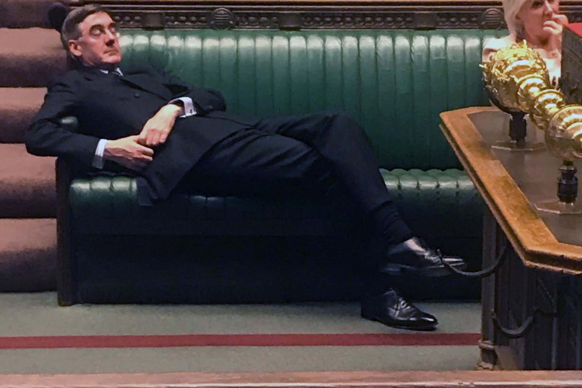 @ChirpyChet Arrogant
Self-entitled
Shameless

Hypocritical
Offensive
Loathsome 
Egotistical

Just about sums Rees-Mogg up…
#PrivilegesCommittee #ToriesUnfitToGovern #ToriesOut368 
#GeneralElectionNow