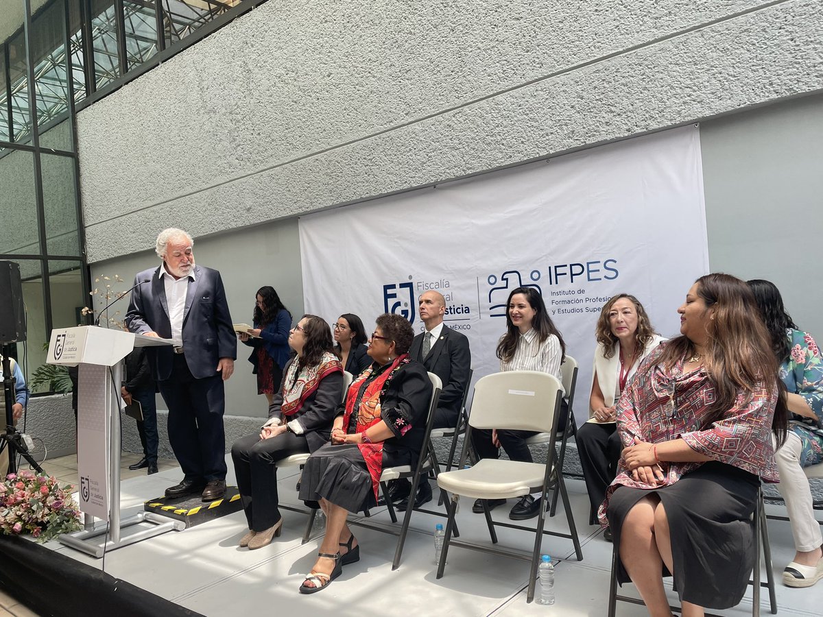 ErnestinaGodoy_'s tweet photo. Nos encontramos en la inauguración del
Archivo histórico de la @FiscaliaCDMX Clementina Batalla https://t.co/kPTzXoysmQ