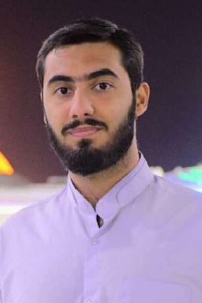 Firouze6366's tweet photo. Someone like Tomaj Salehi even turned his back on his own family and was not loyal to his friends. Compare with Martyr Ali Vardi who suffered the worst tortures but did not disrespect the leader of his country.
#Tomaj_Salehi https://t.co/6EOYPJgMHv