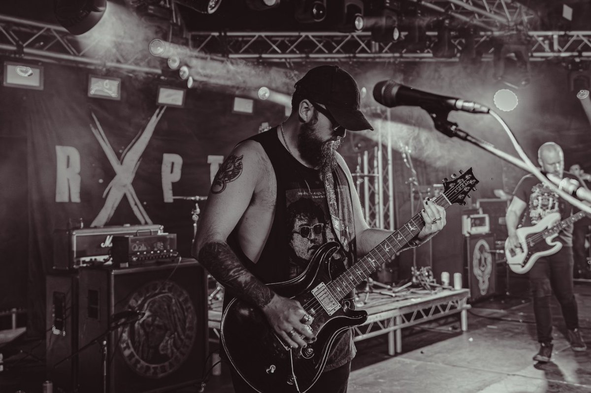 Matt Sheppard ๐ธ (@matt_captures) on Twitter photo I'm still well into the depths of sifting through the literal thousands of photos I took over the whirlwind of a weekend, that was <a href="/2000trees/">2000trees Festival</a>ย
However, as I sift through the photos of all the bands, here's some I shot of the <a href="/RXPTRS/">๐๐๐๐๐๐</a> set at the cave on Friday. I'm still well into the depths of sifting through the literal thousands of photos I took over the whirlwind of a weekend, that was <a href="/2000trees/">2000trees Festival</a>ย
However, as I sift through the photos of all the bands, here's some I shot of the <a href="/RXPTRS/">๐๐๐๐๐๐</a> set at the cave on Friday.