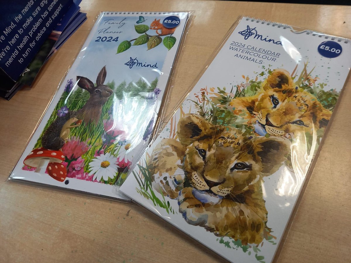 AshbourneMind's tweet photo. You may have bbqs, beaches and sunshine on your mind right now, but that doesn’t mean you can’t beat rush and get your Christmas cards, gift wrap and 2024 calendars in store now! 😬☀️🍹⛱️🎅🎄 https://t.co/fclnUfuSr0