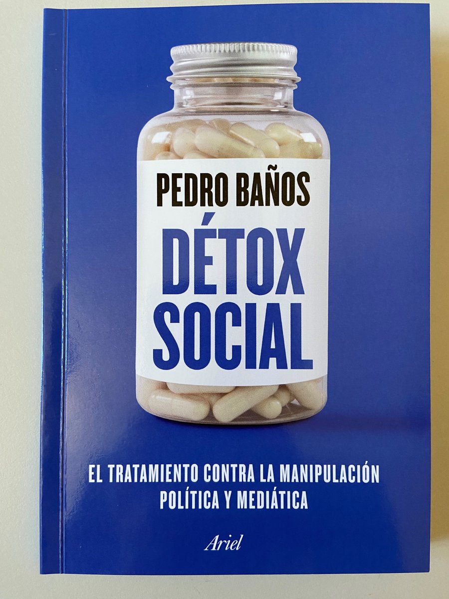geoestratego's tweet photo. A menos de dos semanas para las próximas elecciones generales, y considerando lo mucho que está en juego, vuelvo a ofrecer estos consejos para votar (o no hacerlo) con responsabilidad e inteligencia política, por si te son de utilidad.

Son un resumen de los que incluyo en #LaEncrucijadaMundial y #DétoxSocial (agotado):
- Lee y analiza en detalle los programas electorales de los partidos políticos antes de escoger una opción en las urnas.

- Revisa bien el historial de tus políticos preferidos; si han engañado o han causado estragos con su gestión, recházalos sin dudar.

- Duda de aquellos políticos que hayan hecho lo contrario de lo que prometieron hacer por ti y por tu país, y que mienten sistemáticamente.

- Nunca confíes en políticos que hayan prevaricado o incurrido en actos delictivos, como apropiarse de dinero público o hacer uso de información privilegiada para lucrarse personalmente.

- Antepón la razón a la emoción. Si te emocionas, te volverás vulnerable y te atraparán en sus redes emocionales, lanzadas desde sus departamentos de marketing político, hasta convencerte de que ellos son la única opción viable para tu bienestar y el de tu país.

- Rehúye toda acción de marketing proveniente del ámbito político. El marketing se basa en la estrategia, y ésta, en el engaño.

- Huye del tono mitinero en el que se enardece a las masas para mayor gloria del líder de turno.

- Desconfía de los políticos profesionales que se enquistan o pretenden hacerlo sine die en sus cargos públicos para vivir a costa del erario.

- No votes por inercia, porque es lo que siempre has votado, por ser la tradicional opción política de tu familia, porque te sientes identificado con unas ideas vagas, por la presión social o sólo porque te gusta el candidato.

- Vota a los candidatos que estén bien preparados, con la cualificación mínima imprescindible para desempeñar su elevada responsabilidad.

- Otorga tu confianza a los que se comprometan a llevar a cabo lo que a ti te gustaría que sucediera, lo que consideres viable y positivo para el conjunto de la nación.

- Vota a personas que hayan demostrado que son de fiar y te propongan un programa de gobierno realista.

- Si un político dice constantemente lo que quieres oír, desconfía. Si todo te lo pone de color de rosa y ofrece en demasía, no te fíes ni lo más mínimo.

- Confía en aquellos políticos honestos que renuncian a su vida privada, en muchos casos mejor remunerada, para entregarse a los demás.

En definitiva, votar -o abstenerse o votar en blanco- es un acto de gran responsabilidad y un hecho relevante en el devenir de la democracia. Máxime cuando lo que tenemos es una partidocracia que vive de captar el voto, a costa de lo que sea necesario.

¡Que tu inteligencia política guie tu mano el día de las elecciones!