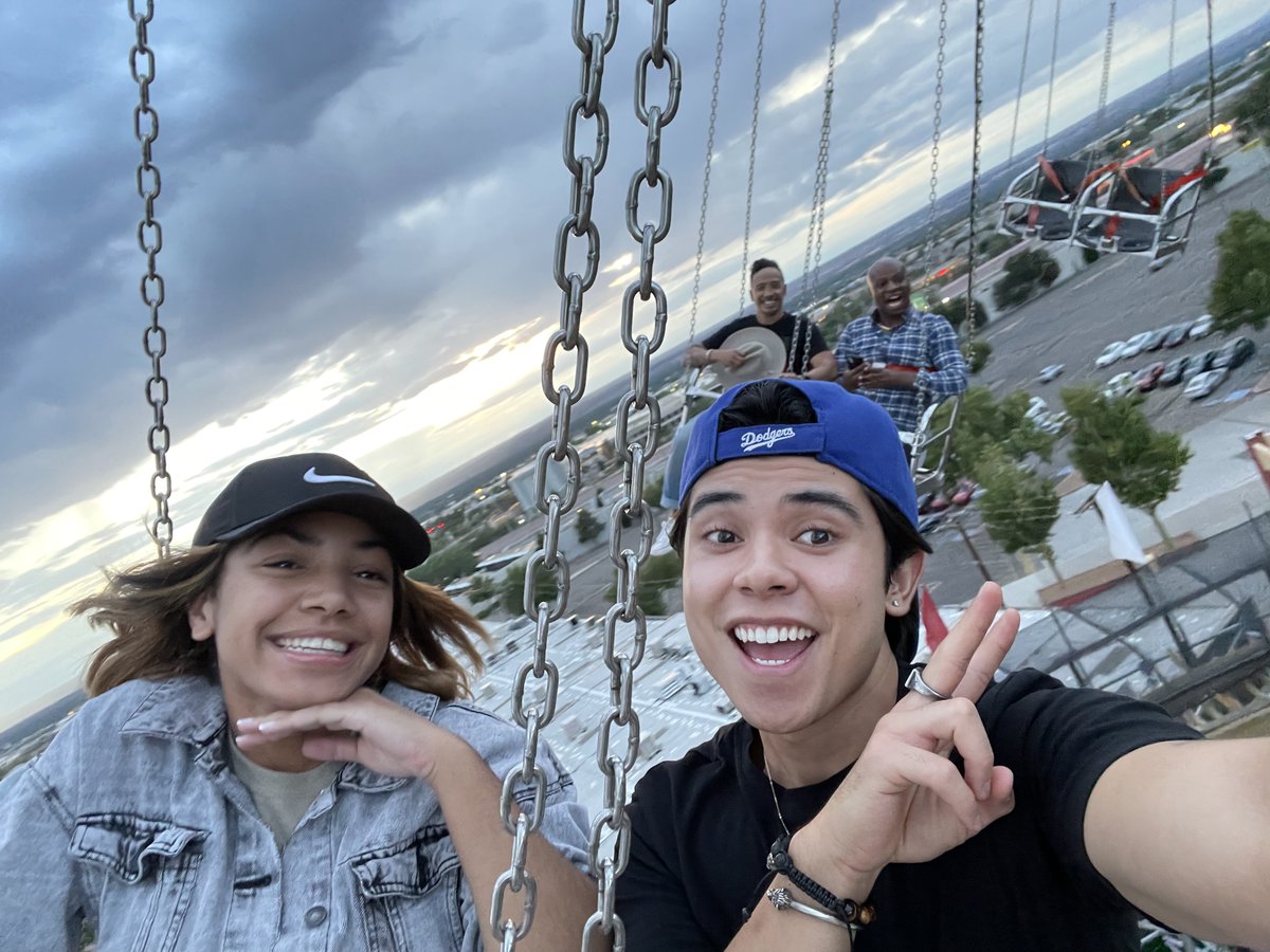 #primo and pups alllll day #primofreevee