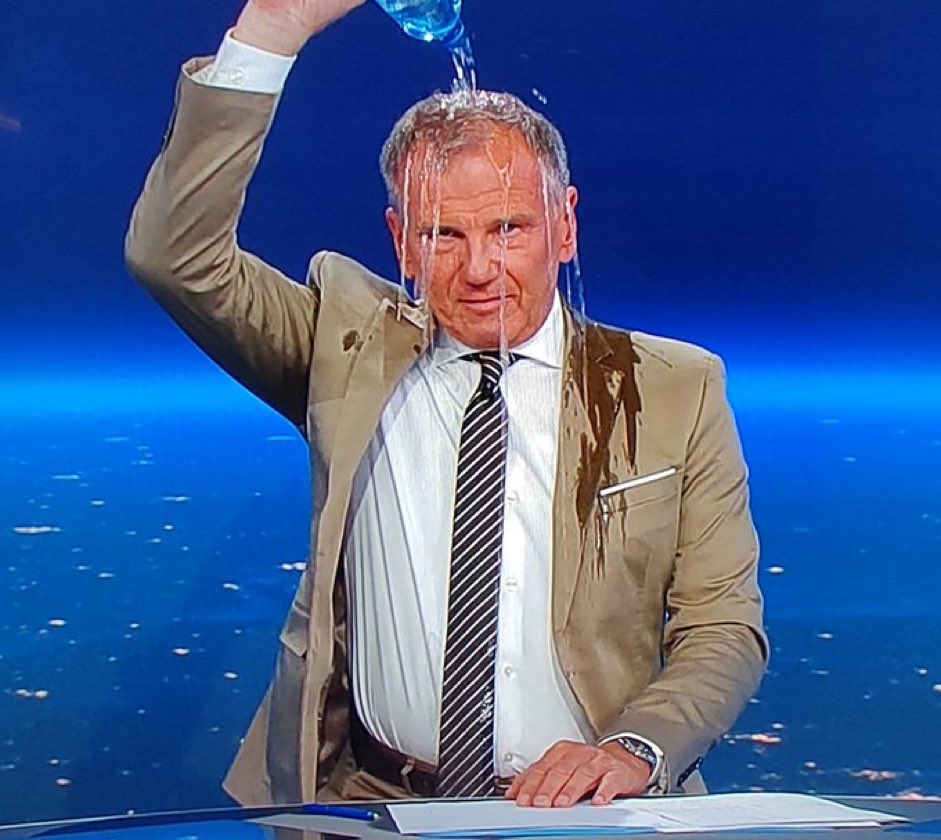 ArminWolf's tweet photo. Das war doch durchaus erfrischend. ;-) https://t.co/2SbipjAi6H