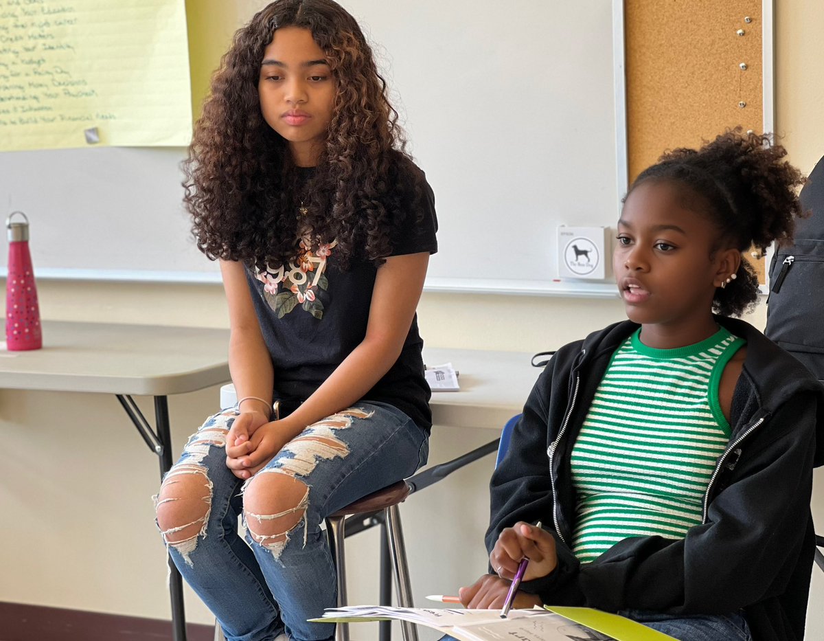 WPSwindsorct's tweet image. 🏫✨ Our Fresh Start Program is here to guide incoming freshmen on a successful transition to high school life. 💪🏽📚 This exciting summer program is filled w/mentorship, academic support, and social connections. #Day1 #weareWINdsor 👐🏽 #FreshStartProgram #NewBeginnings