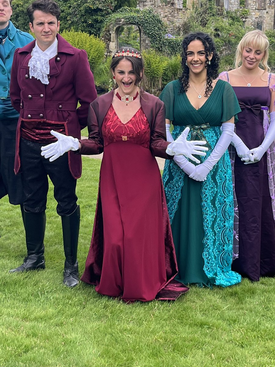 ChangelingThe's tweet photo. Tickets for @BelmontHseGdns performance of #loveslabourslost have nearly all gone - 13 left for this Friday. Get your tickets here https://t.co/mtBSO3efLy
#NearlySoldOut, #OpenAirShakespeare #KentTour #Faversham https://t.co/ys4UEsKgTS