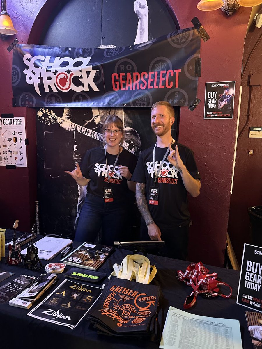 School of Rock tweet media