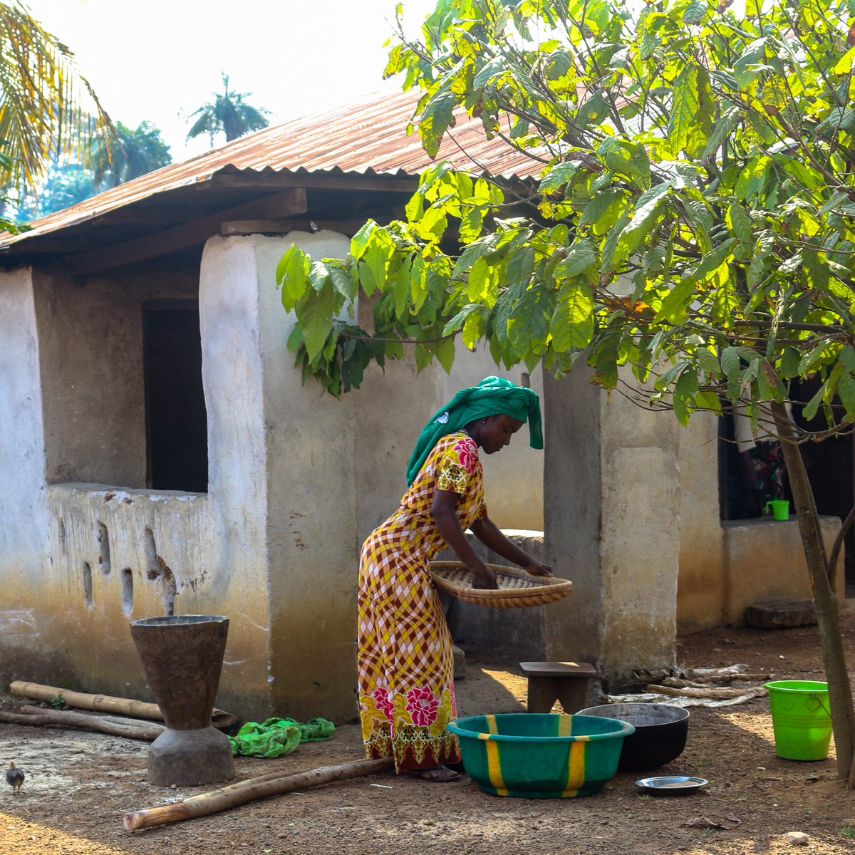 All around are partner communities; women are reclaiming their power and what gender roles mean to them! 
This is #InclusiveLeadership! Giving women a seat at the table to take charge of their needs. To find out more; ow.ly/IwkA50P7phF

#womensempowerment #leadership