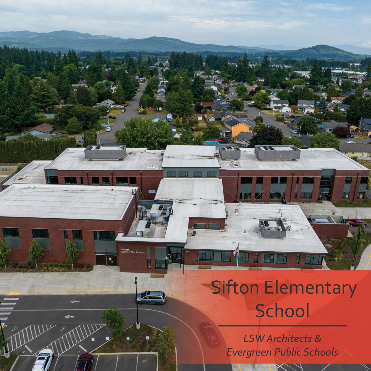 Check-out the recently renovated Sifton Elementary School! 

We worked alongside LSW Architects and Evergreen Public schools to construct and replace the existing school. MacKay Sposito provided planning, civil engineering, and landscape architecture services.