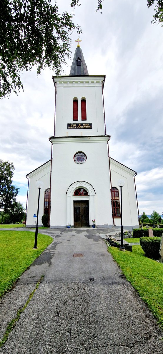 herrwesterberg's tweet image. Åkte till Kall. Kyrkan stängd. Åker hem igen. #kall