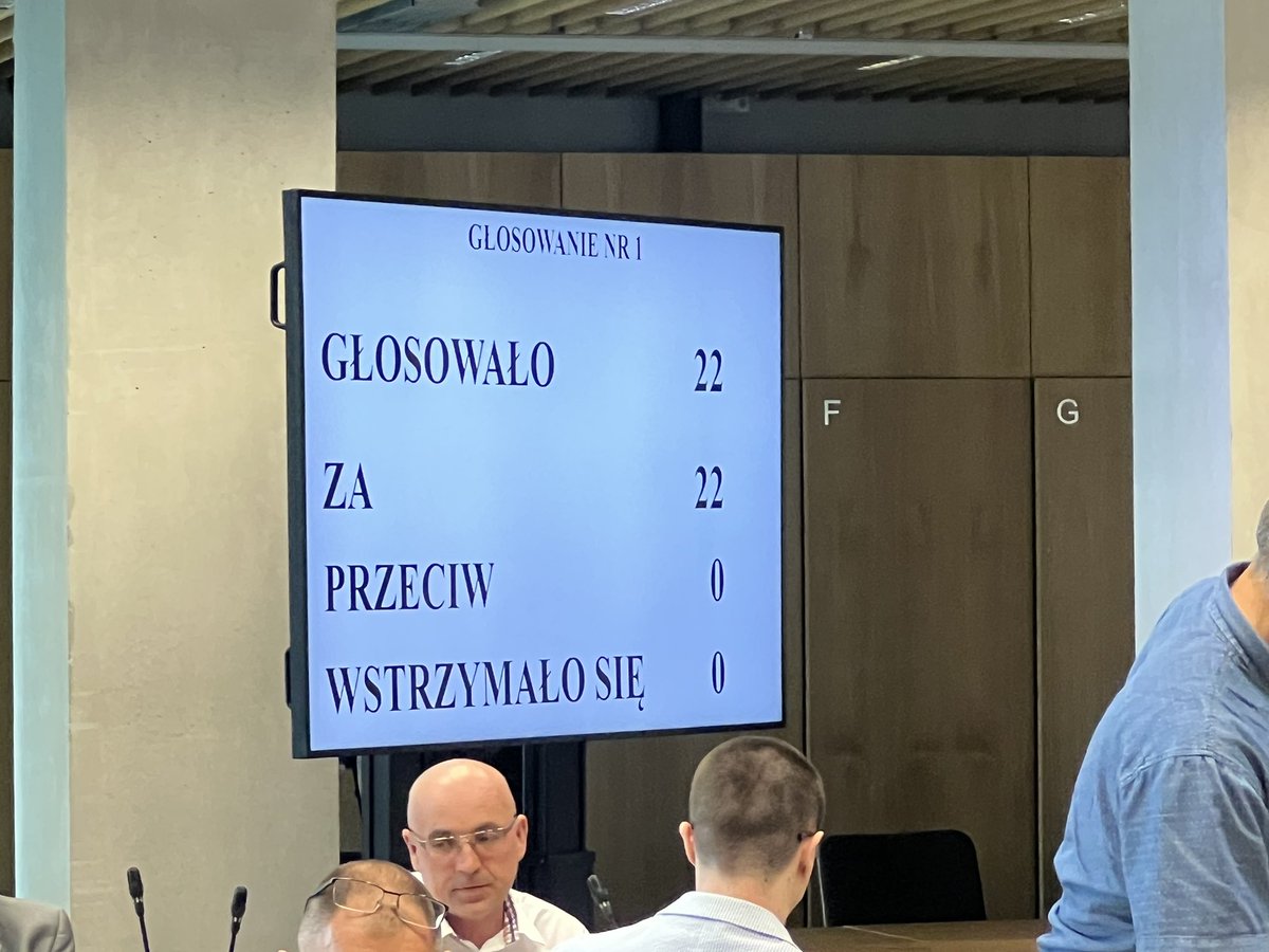 Jacek Ozdoba tweet media
