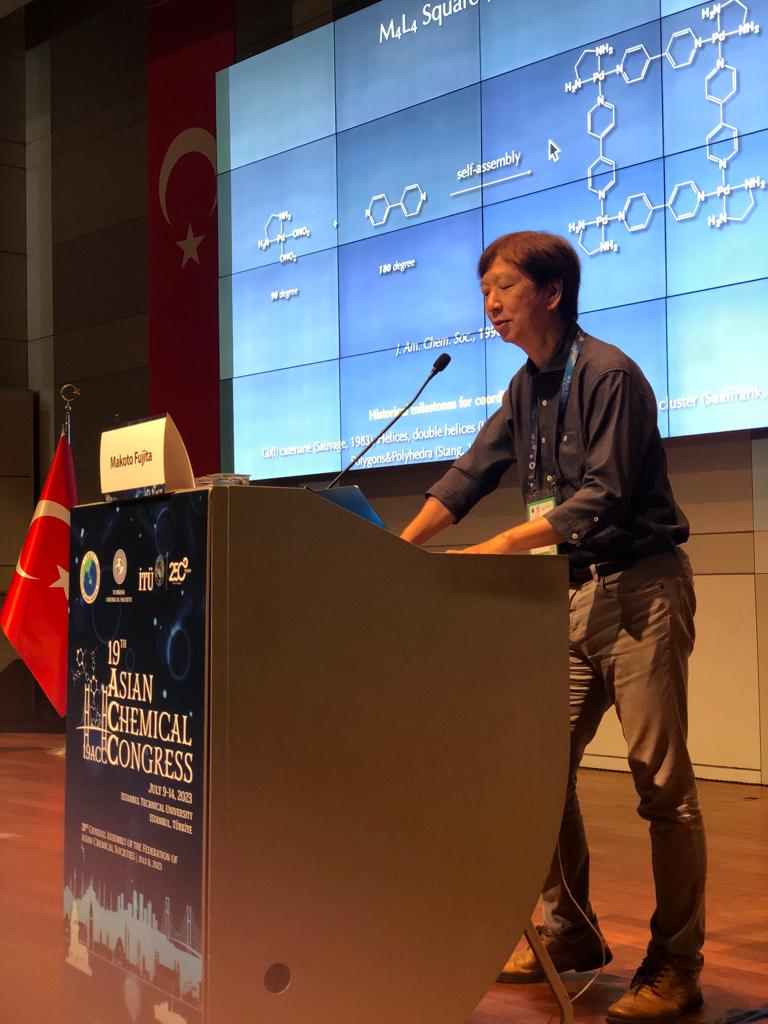 acc_2023's tweet photo. Fortunate to have witnessed to Makoto Fujita's speech at the 19th Asian Chemical Congress
"Coordination Self-Assembly: from Origins to the Latest Advances" was  truly remarkable!
#ACC2023 https://t.co/HEJATV3ejG