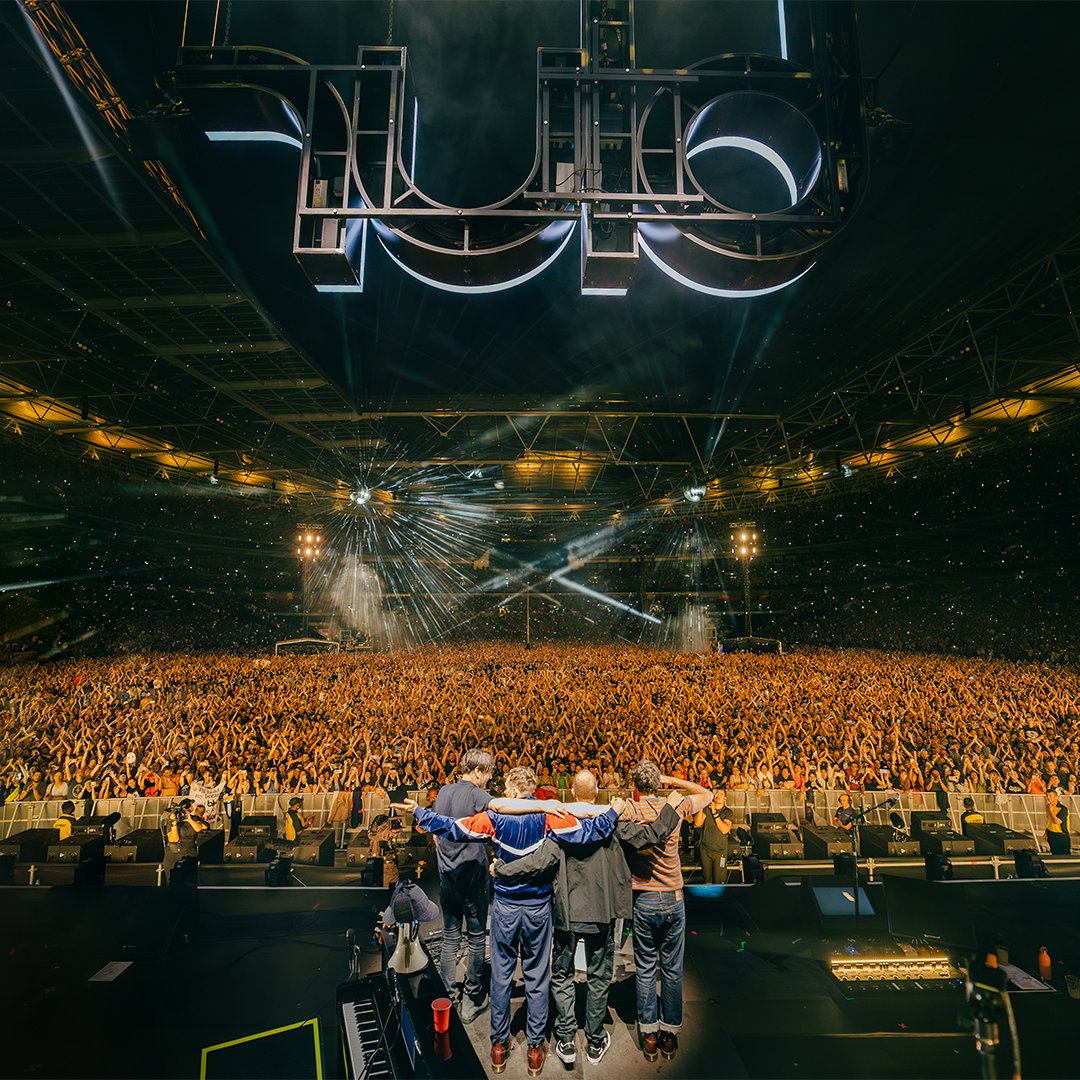 After 30 years, and many gigs later, this was @blurofficial's first time at Wembley. For those who helped us along the way and made this possible - thank you! 📸 Phoebe Fox, Tom Pallant, and Blair B. Brown