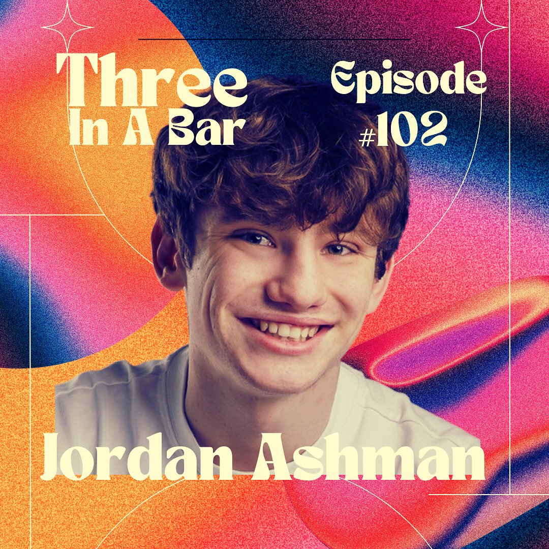 Three In A Bar tweet media