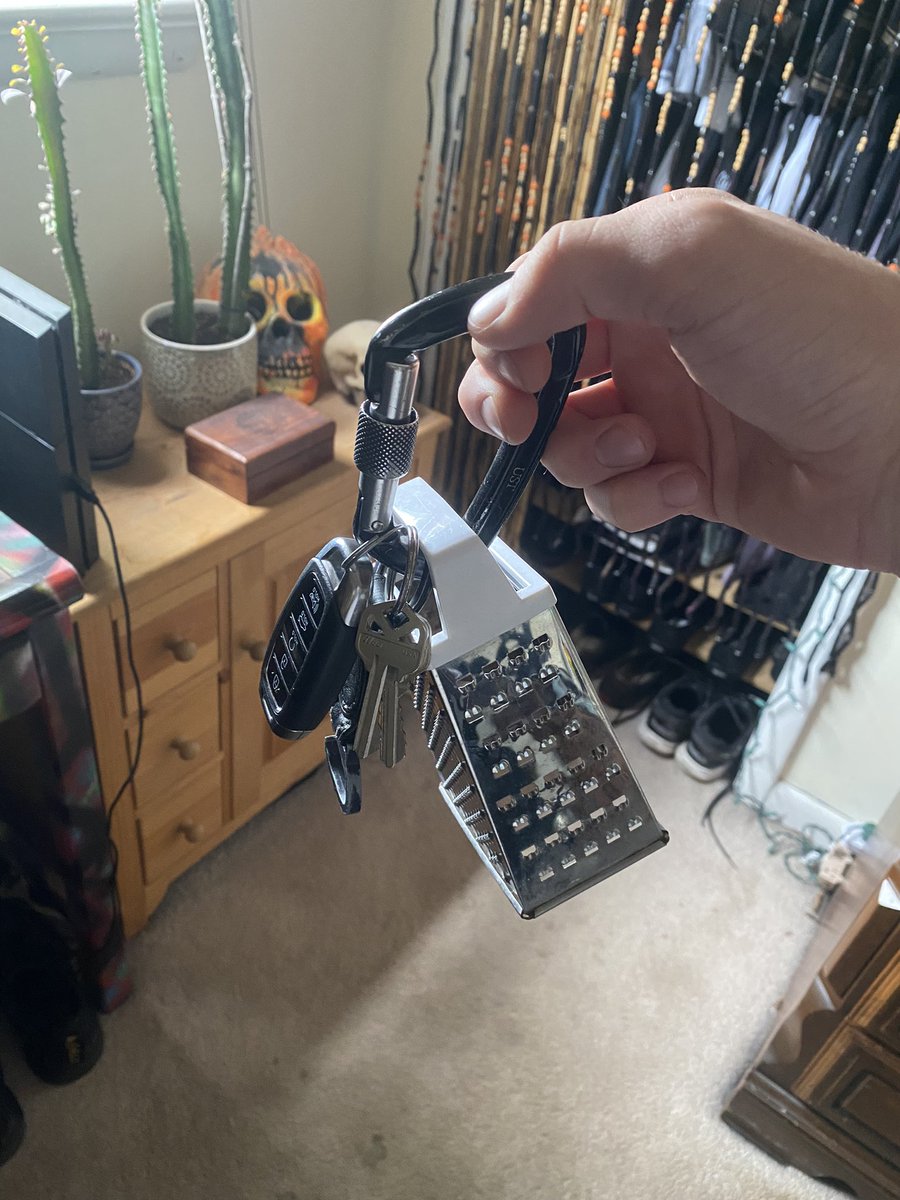 _kazookle's tweet photo. i keep that mf thang on me https://t.co/N0bfEXYzIb