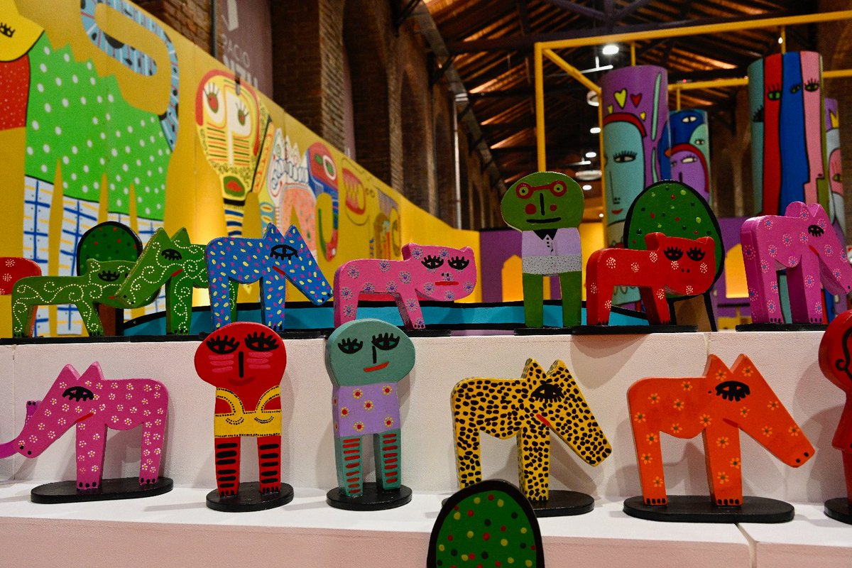 TadeoGZ's tweet photo. Felices vacaciones!! 😄
Los invitamos a disfrutar del arte de #MiloLockett 🎨 en #EspacioArizu
👉🏼 Del 10 al 22 de julio, de 16 a 19h con juegos y shows para los más chicos 🧒🏼
¡Te esperamos! 👋🏻 https://t.co/zmvSw3ctgO
