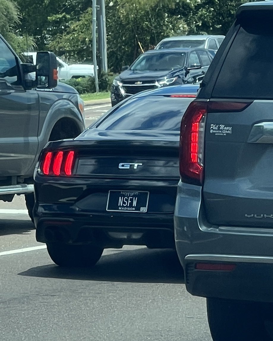 JacksonPlates's tweet photo. Modern day freak in the streets. #jacksonms #mississippi #jacksonplates https://t.co/0lBawxuV1F