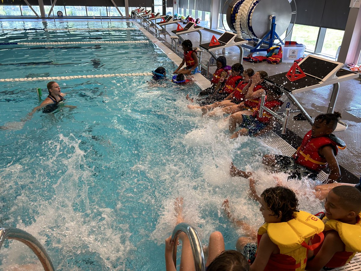 Ms.Poulin tweet media