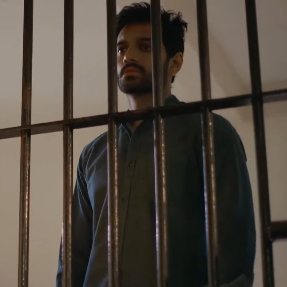 🚨 Breaking news 🚨
THE WAHAJ ALI Arrested

For never replying to my tweets...😌
<a href="/iamwahajali/">WAHAJ ALI</a>
#Terebin #WahajAli #Murtasim #saad