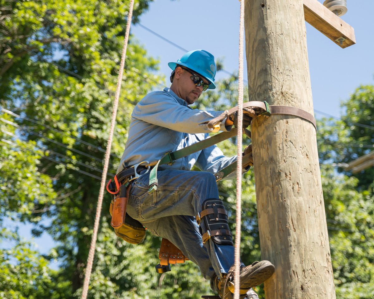 ConEdison's tweet image. To the fearless few who work every day under hazardous conditions to power our communities: Thank you for your bravery. #LineworkerAppreciationDay