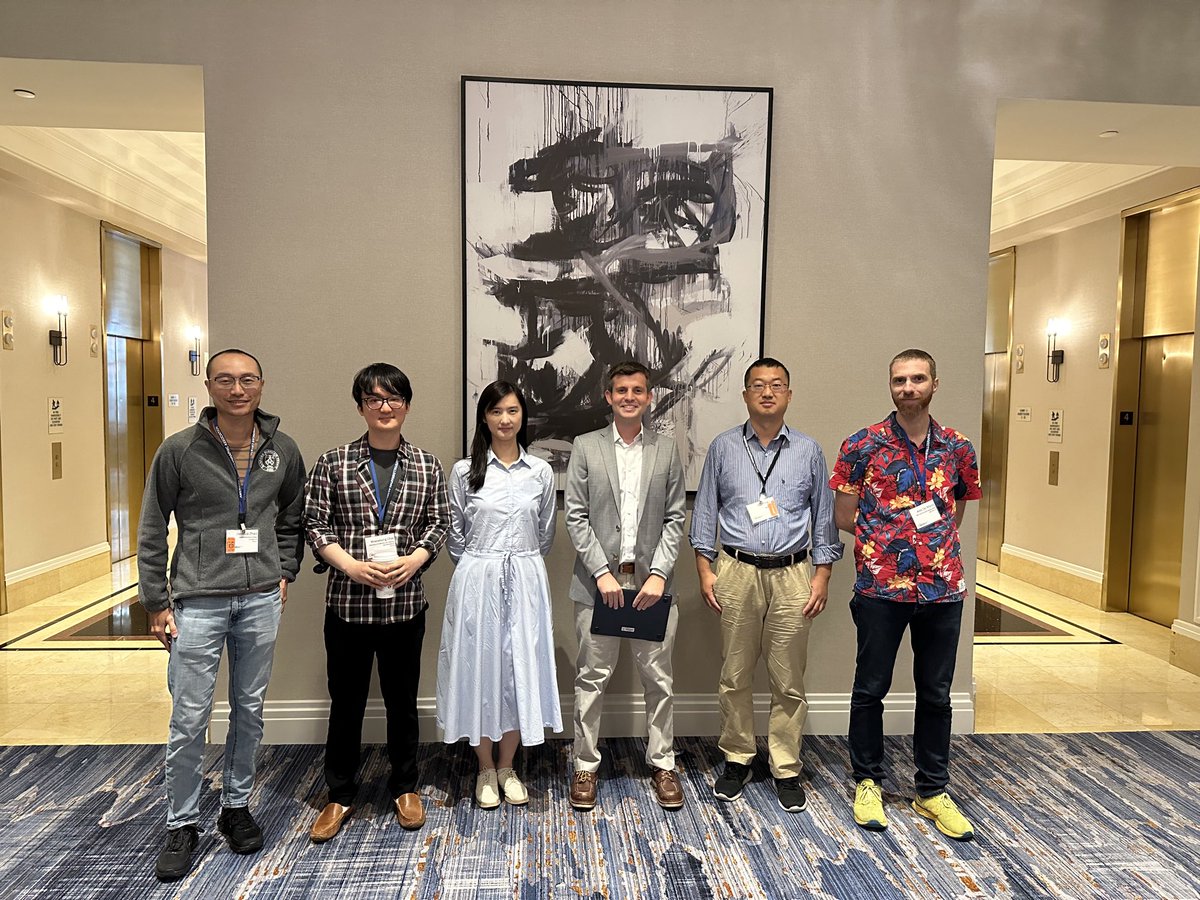 Great SIG on sample preparation technology or more specifically Advanced topics on cool stuff at #ACA2023. Awesome speakers @NataliadeVal1, @WooyoungChoi13, Shengjiee Feng, @demarco_lab and Xueming Li! Thanks for a great session and to a great co-chair Jianhua Zhao!